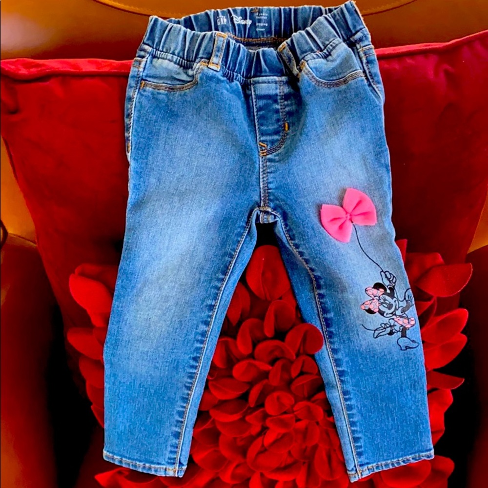Adorable Minnie Mouse jeans for toddler girl